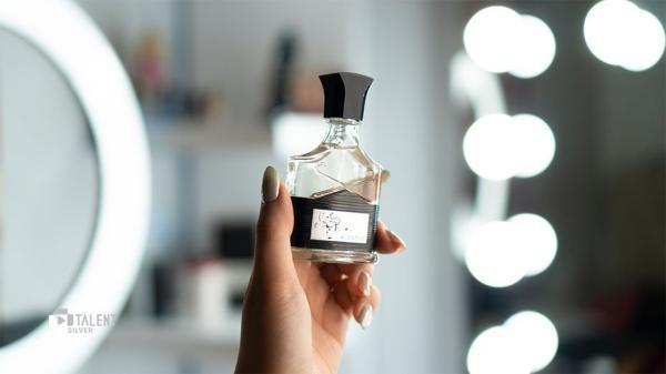 بررسی عطر جیبی مردانه اسکلاره مدل Creed Aventus؛ تلخ و خنک آنالیز عطر جیبی مردانه اسکلاره مدل Creed Aventus؛ تلخ و خنک